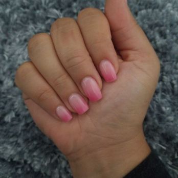 NAILBERRY - Ombre SNS manicure by Anni - Nail Salons Near Me - Astoria, New York