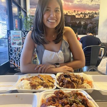 Grinds 2 Da Max Russell - I love Hawaiian food!! - Hawaiian Near Me - Las Vegas, Nevada