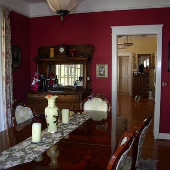 The Groves on 41 - Beautiful elegant dining just off the Chef's kitchen - Vacation Rentals Near Me - Templeton, California