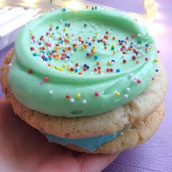 Sweet Mandy B's - Double Doozie - Bakeries Near Me - Chicago, Illinois