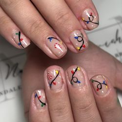 Lavish naiLs