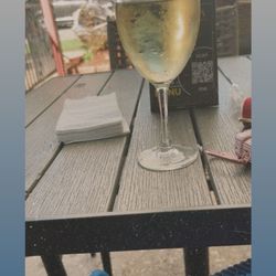 Haifa Cuisine & Hookah Bar - Nice glass of Wine