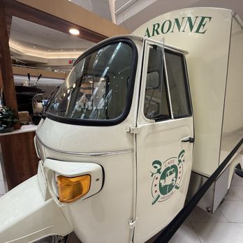 Caffe Aronne - Coffee & Tea Near Me - West Hartford, Connecticut Caffe Aronne - Coffee & Tea Near Me - West Hartford, Connecticut