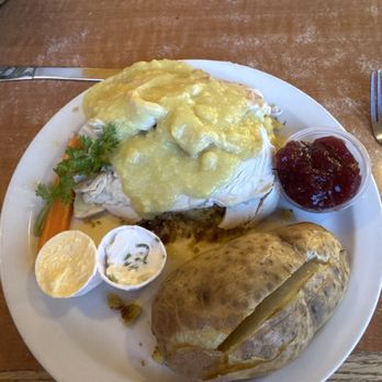 Tallyrand Restaurant - Turkey dinner, very good! - Diners Near Me - Burbank, California