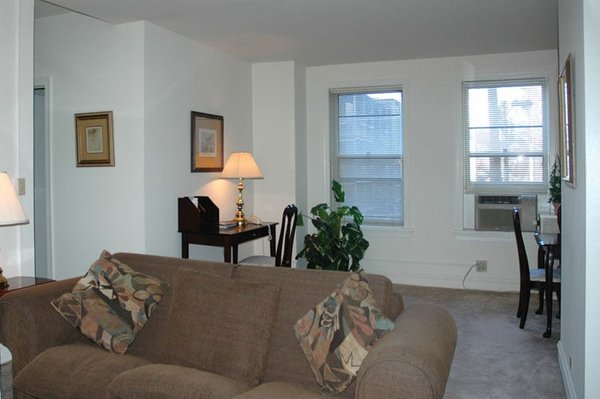Windermere House Apartments by null