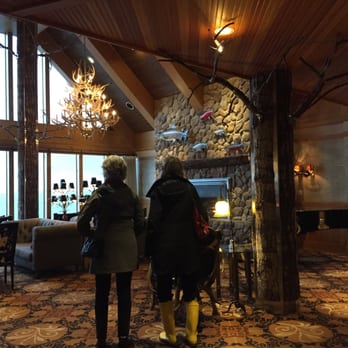 The Edgewater Hotel - Lobby - Hotels Near Me - Seattle, Washington The Edgewater Hotel - Lobby - Hotels Near Me - Seattle, Washington