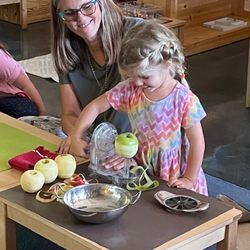 Montessori Weaver School