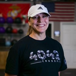 Crossfit 4042 - Meet Coach Vickie