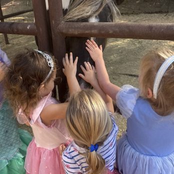Santiago Children's Center - Child Care & Day Care Near Me - Orange, California