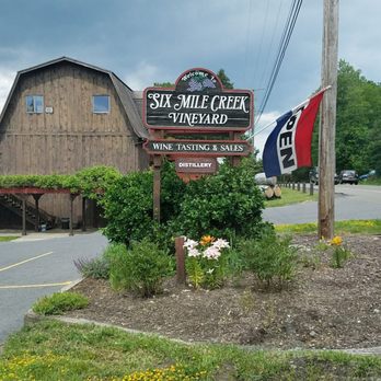 Six Mile Creek Vineyard - Wineries Near Me - Ithaca, New York