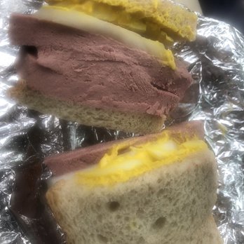 Burt's Deli - Liverwurst with onion an mustard! - Delis Near Me - Libertyville, Illinois Burt's Deli - Liverwurst with onion an mustard! - Delis Near Me - Libertyville, Illinois