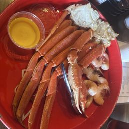 Snow crab and shrimp
