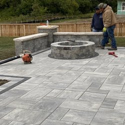 Sano's Landscaping - Fire pit and sitting wall