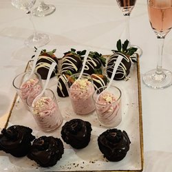 The Warren Conference Center and Inn - Valentines Day Desserts