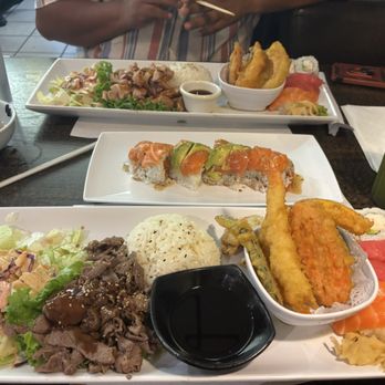 Samurai Sushi & Teriyaki - Super SS10. Beef Teriyaki Sushi Combo with an added roll - Japanese Near Me - Montebello, California Samurai Sushi & Teriyaki - Super SS10. Beef Teriyaki Sushi Combo with an added roll - Japanese Near Me - Montebello, California