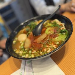 Social Eatery - Beef noodle soup