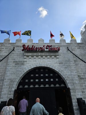 Medieval Times Dinner & Tournament by null