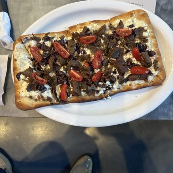 Bartisan - Gyro flatbread - Cocktail Bars Near Me - Plymouth, Michigan