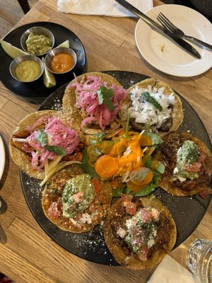 Tinga Kim Taqueria by null