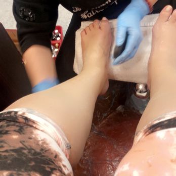 Blooming Nails Spa - Hot stones and massage - Nail Salons Near Me - San Pablo, California