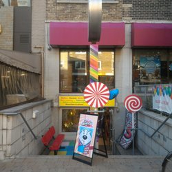 Sparkles Confections - The façade