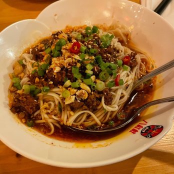 Chiho Bistro - Dan Dan Mian Ground Beef Chili Oil Noodles - happy hour - Noodles Near Me - Seattle, Washington