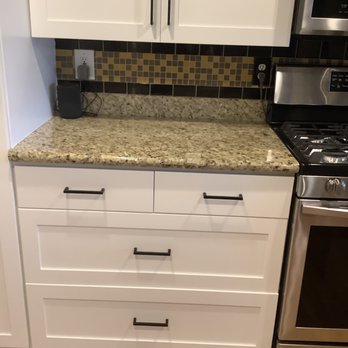 Cabinet Restyling - Cabinetry Near Me - Shoreline, Washington Cabinet Restyling - Cabinetry Near Me - Shoreline, Washington