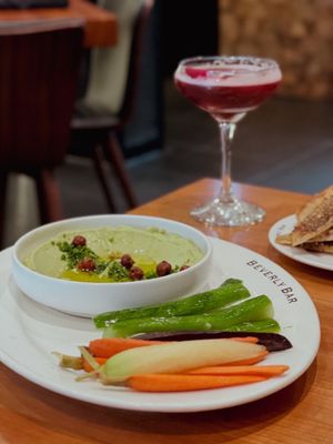 Beverly Bar - Beverly Hills Restaurant by null