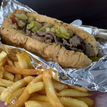 Willy's Wieners - Italian Beef Combo - Hot Dogs Near Me - Kissimmee, Florida