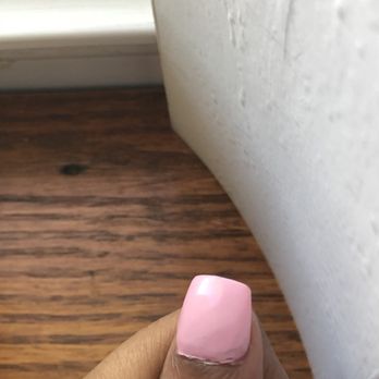 Family Nails & Spa - Unevenness and cracking, after just 2 hours from getting it painted. - Nail Salons Near Me - Bronx, New York Family Nails & Spa - Unevenness and cracking, after just 2 hours from getting it painted. - Nail Salons Near Me - Bronx, New York