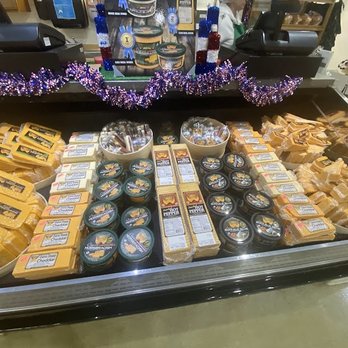 Williams Cheese Company - Variety of cheese - Cheese Shops Near Me - Linwood, Michigan Williams Cheese Company - Variety of cheese - Cheese Shops Near Me - Linwood, Michigan