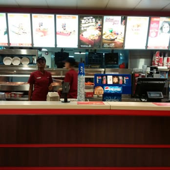 KFC - Normal, normal KFC stuff... - Fast Food Near Me - Cheltenham, GLS