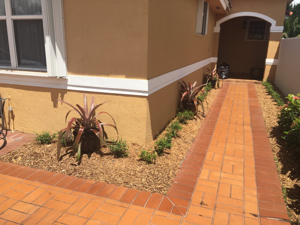 Beautiful Gardens and Lawn Care - tree service in Miami, FL