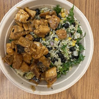 Roots Natural Kitchen - El Jefe - Salad Near Me - Pittsburgh, Pennsylvania