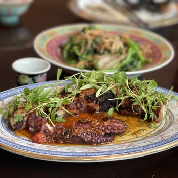 Queen's English - Octopus - Hong Kong Style Cafe Near Me - Washington, DC, District of Columbia Queen's English - Octopus - Hong Kong Style Cafe Near Me - Washington, DC, District of Columbia