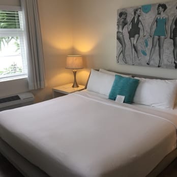 Aqua Hotel - Bedroom - Hotels Near Me - Fort Lauderdale, Florida Aqua Hotel - Bedroom - Hotels Near Me - Fort Lauderdale, Florida
