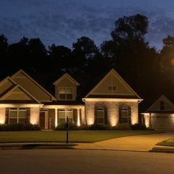 A Greener South - We are here to help you get the best results from your landscape lighting.
