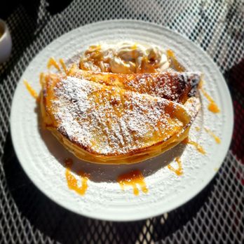 Farmhouse Cafe - Apple Crepe - OMG Delicious - Breakfast & Brunch Near Me - Honolulu, Hawaii