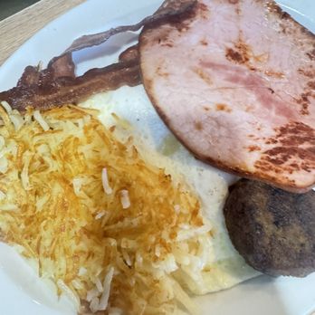 Pioneer Restaurant - Ham, egg, hash browns - Diners Near Me - Arlington, Texas Pioneer Restaurant - Ham, egg, hash browns - Diners Near Me - Arlington, Texas