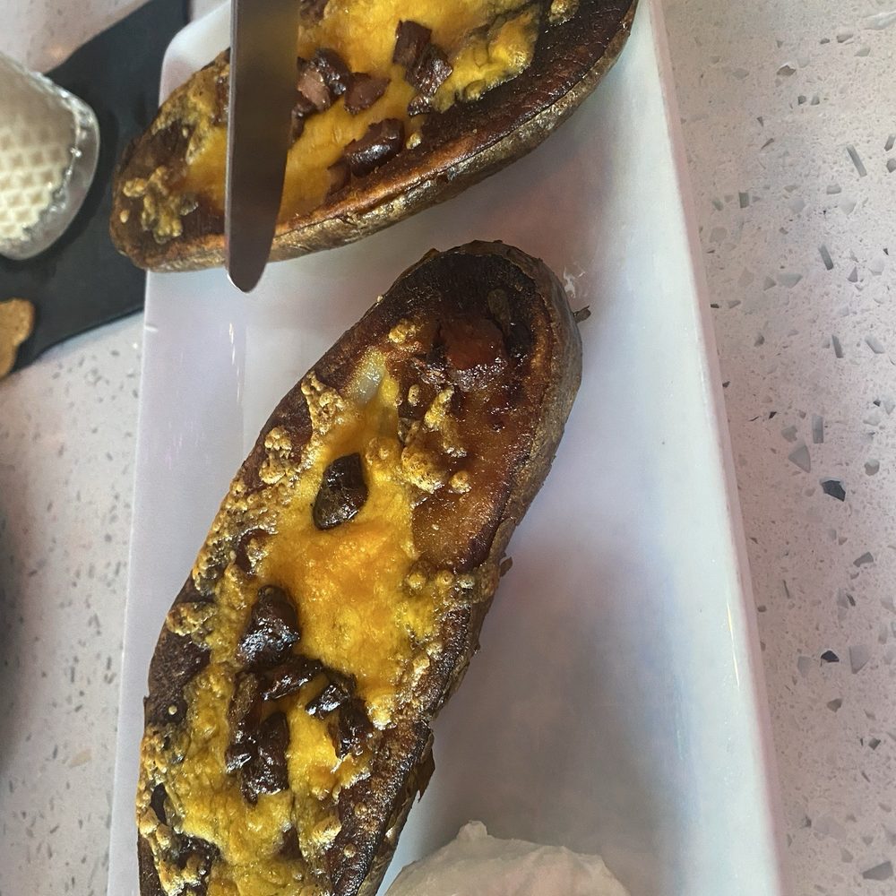 The Reindeer Room - Burnt "potato skins" - Cocktail Bars Near Me - Orlando, Florida The Reindeer Room - Burnt "potato skins" - Cocktail Bars Near Me - Orlando, Florida
