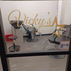 Vicky's Star Stylez