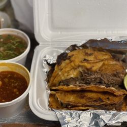 El Taco Naco - Birria Tacos