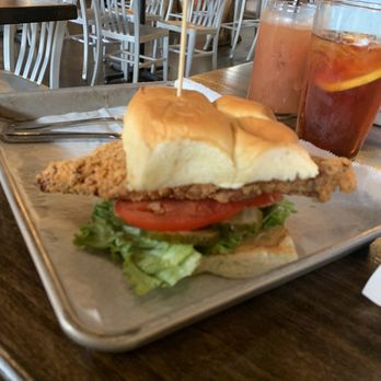 Angus Burgers & Shakes - Huge chicken sandwich - Burgers Near Me - Kearney, Nebraska Angus Burgers & Shakes - Huge chicken sandwich - Burgers Near Me - Kearney, Nebraska
