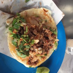 Tacos De Birria Y Asada - Quesadilla de birria con nervio $30.