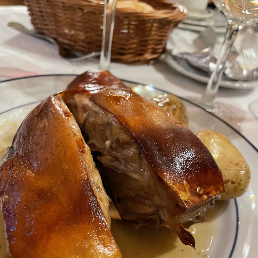 Botín - Suckling Pig - Spanish Near Me - Madrid, M