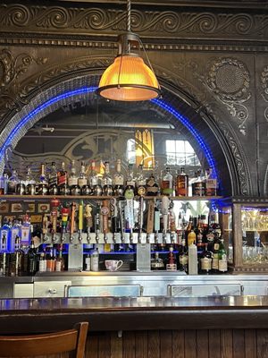 Blue Dog Tavern by null