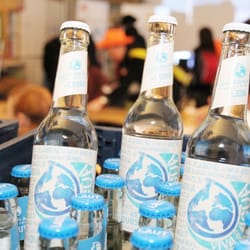 Attraktor - Facebook Barcamp in #Hamburg #fbcamp Freigetränke von Viva Con Agua