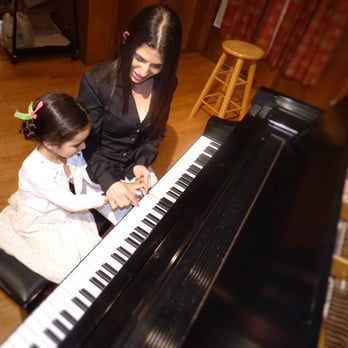 MusiKey - 4 years old taking Piano lesson - Musical Instruments & Teachers Near Me MusiKey - 4 years old taking Piano lesson - Musical Instruments & Teachers Near Me