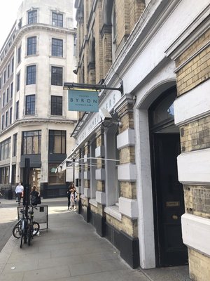 Byron - Covent Garden by null