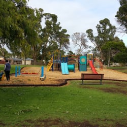 Old Noarlunga Institute Playground - This is a fantastic  playground  for the kids and family
